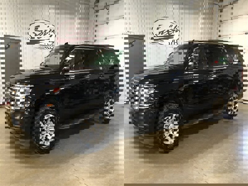 Used 2017 Chevrolet Suburban 4WD w/ Max Trailering Package