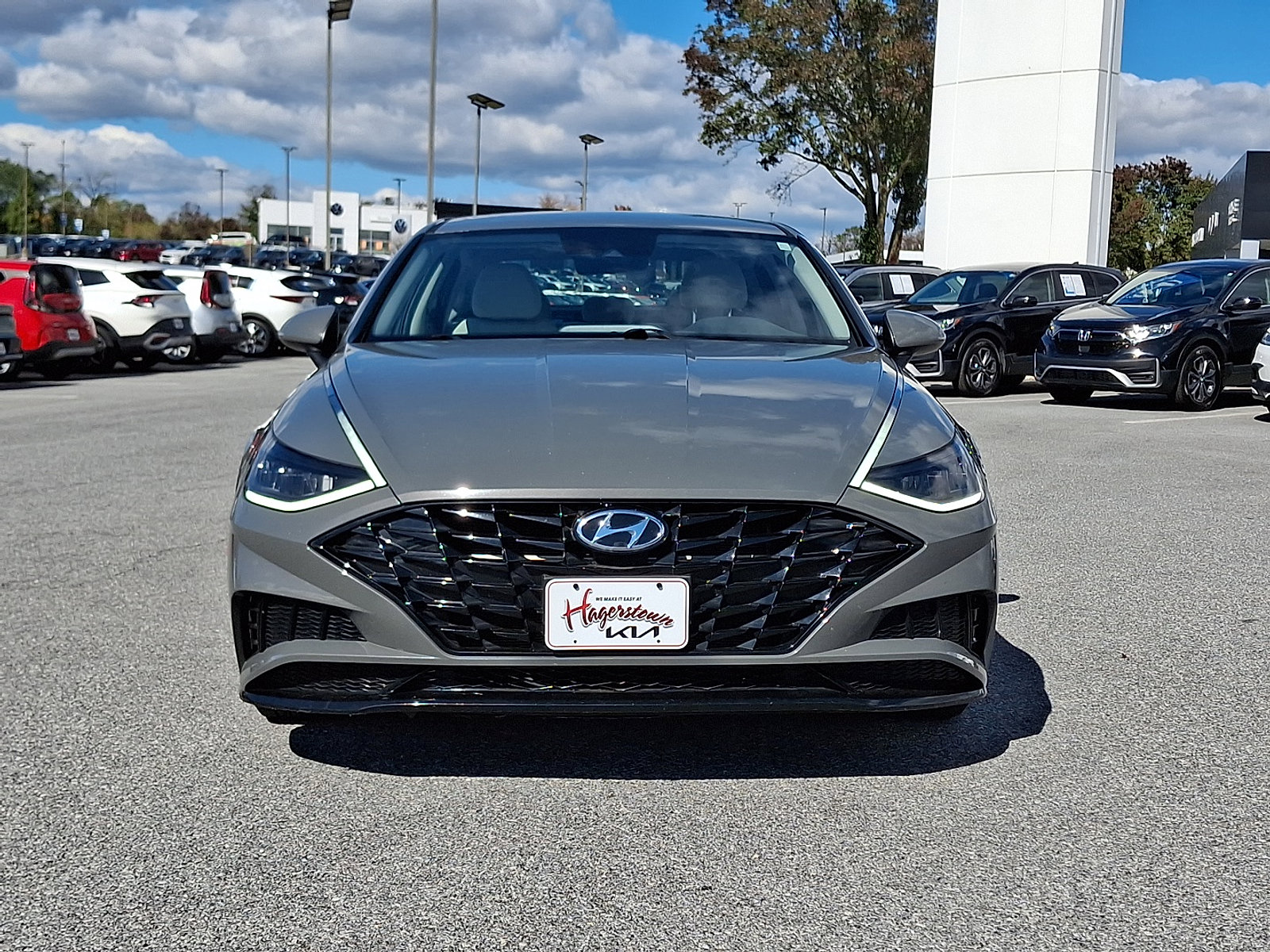 Used 2021 Hyundai Sonata SEL image 2