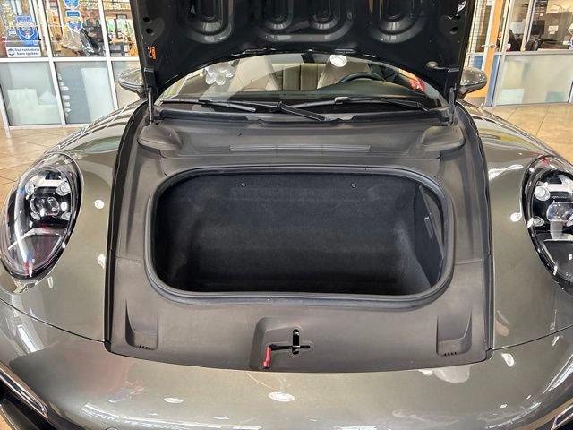 Certified 2021 Porsche 911 Carrera RWD image 11