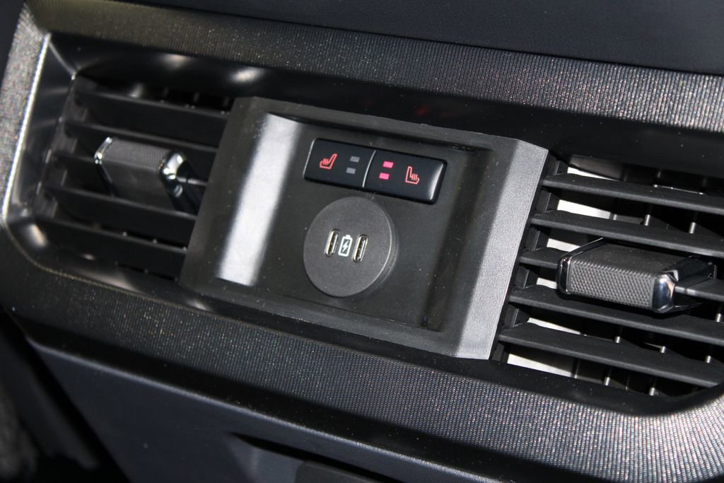 New 2026 Ford F250 Platinum image 37