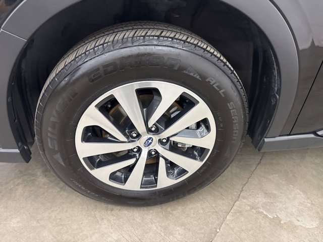 Used 2022 Subaru Outback Premium image 6