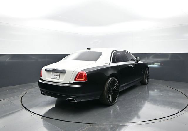 Used 2019 Rolls-Royce Ghost RWD image 8