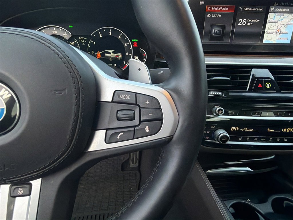 Used 2018 BMW 540i xDrive w/ M Sport Package image 30