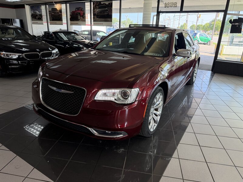 Used 2019 Chrysler 300 Limited