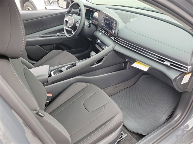 New 2026 Hyundai Elantra Blue image 16