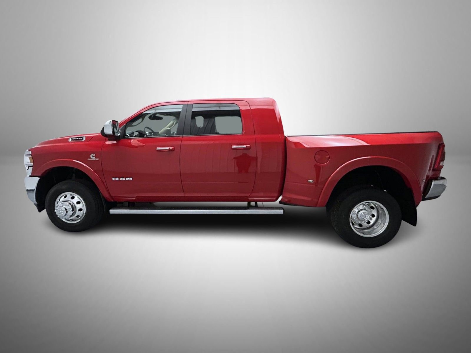 Used 2020 RAM 3500 Laramie image 8