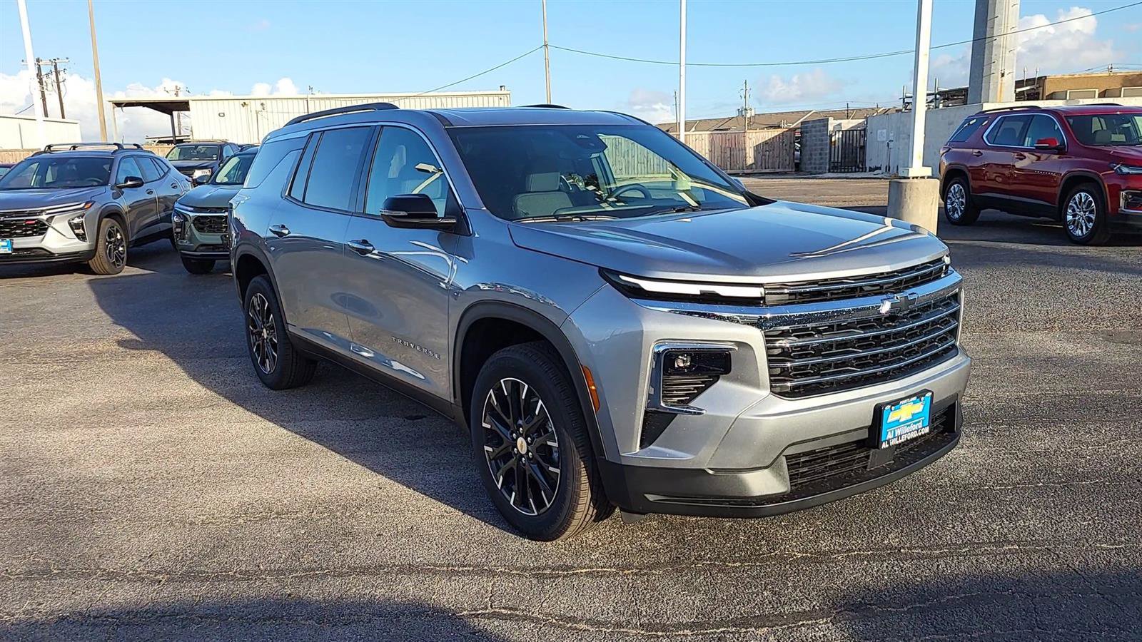 New 2026 Chevrolet Traverse LT w/ Sun and Wheel Package image 2