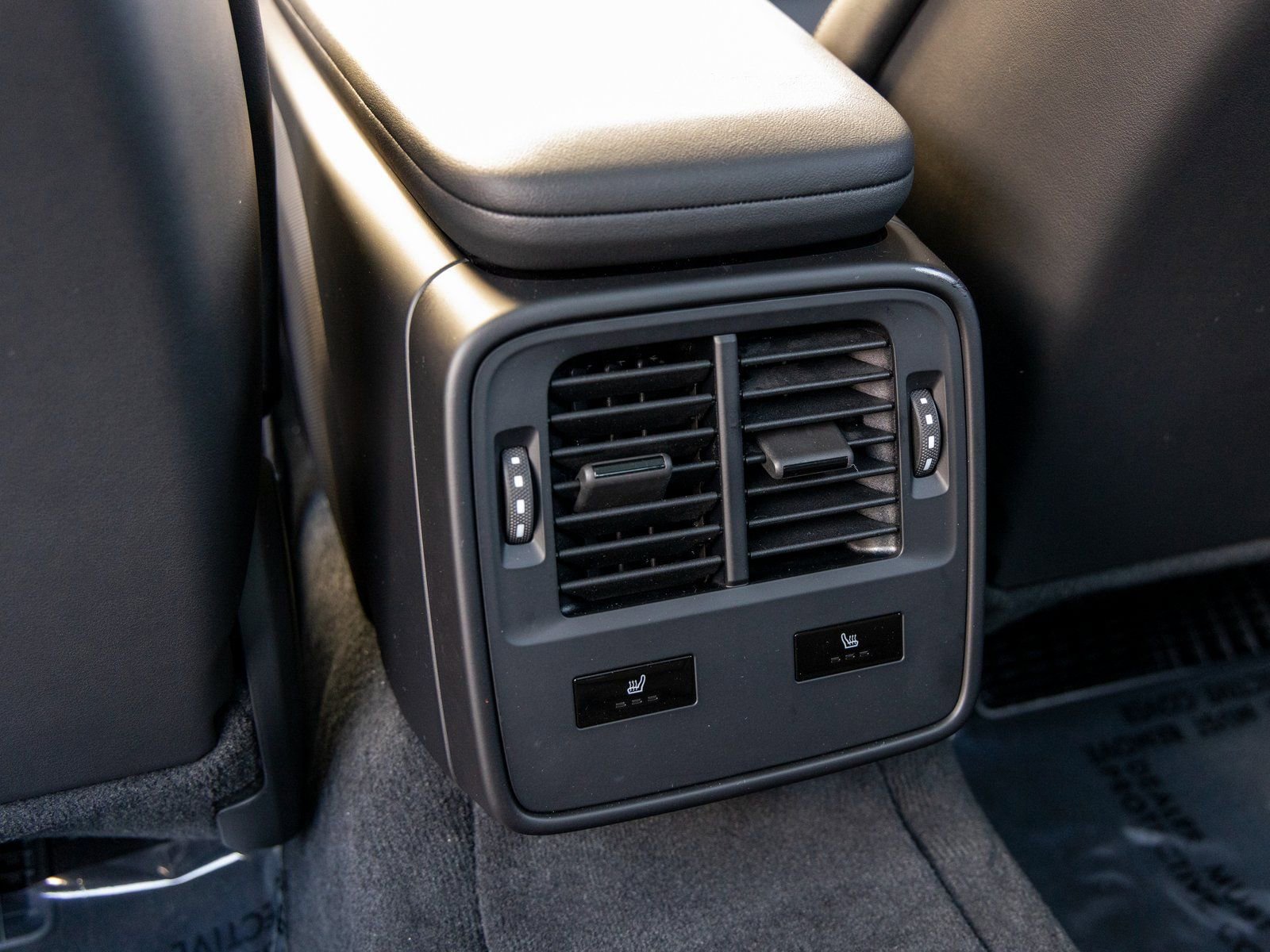 New 2026 Porsche Taycan AWD/4WD image 38