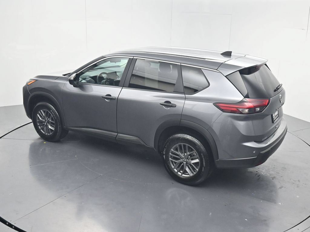 Used 2024 Nissan Rogue S FWD image 55