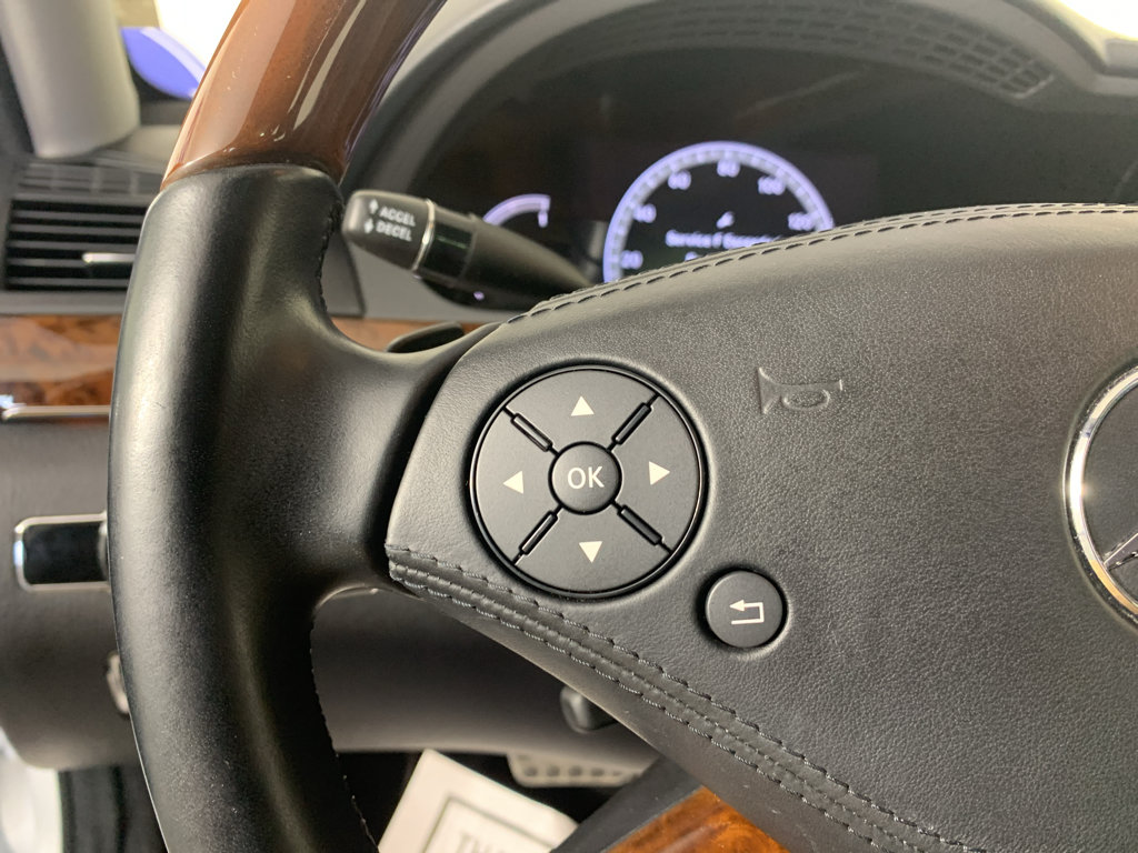 Used 2011 Mercedes-Benz S 550 image 18