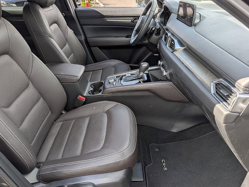 Certified 2025 MAZDA CX-5 Signature image 18