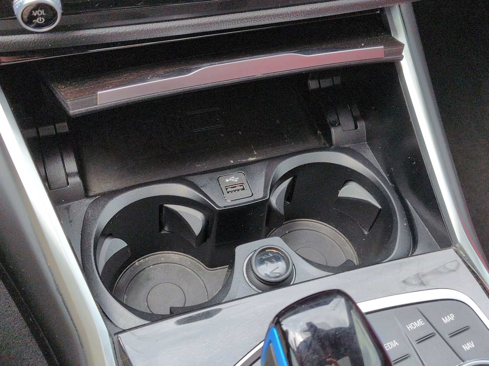 Certified 2023 BMW i4 eDrive35 w/ Premium Package RWD image 33
