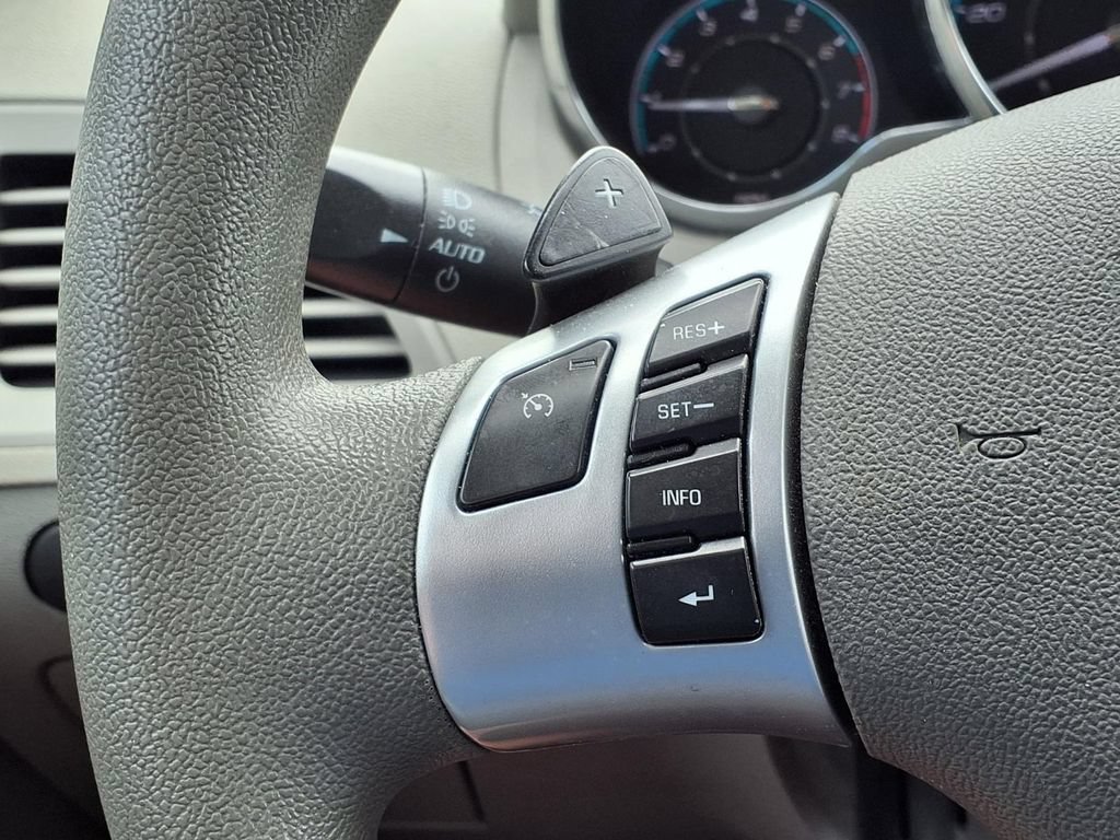 Used 2009 Chevrolet Malibu LT w/ Power Convenience Package FWD image 20
