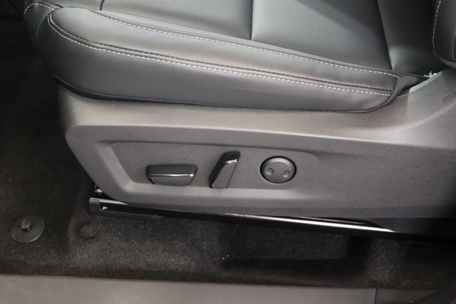 New 2026 Nissan Murano SV AWD/4WD image 12