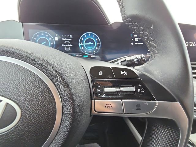 Used 2024 Hyundai Elantra Limited FWD image 12