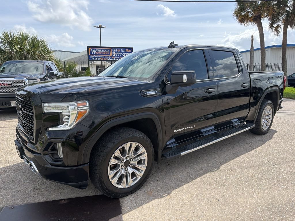 Used 2021 GMC Sierra 1500 Denali w/ Driver Alert Package II AWD/4WD image 2