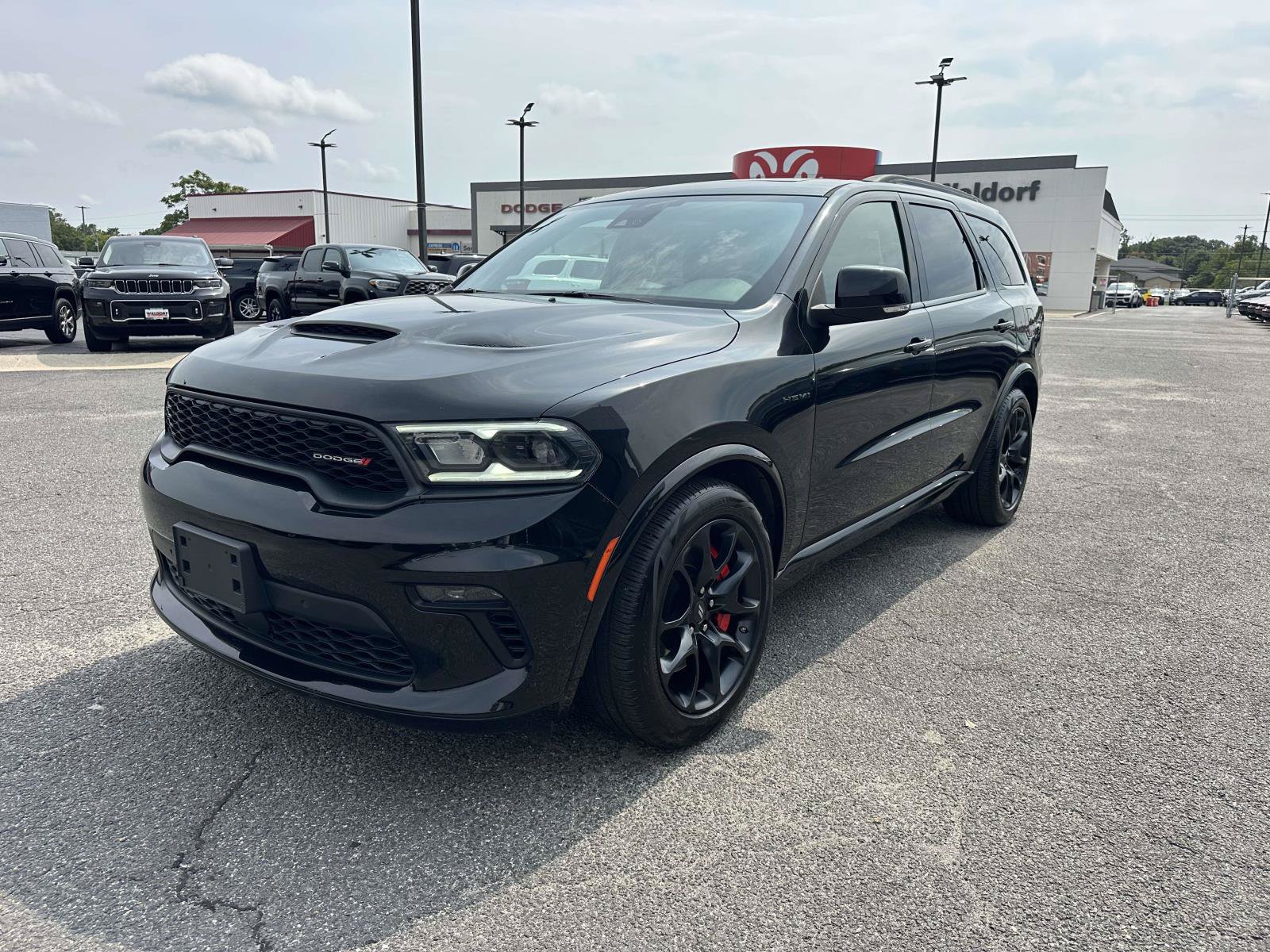 Used 2023 Dodge Durango R/T AWD/4WD image 4