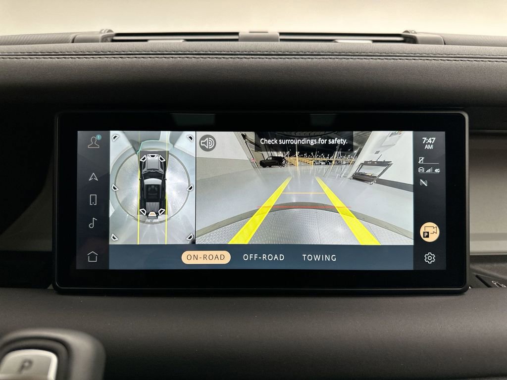 Used 2024 Land Rover Defender 110 X-Dynamic SE image 28