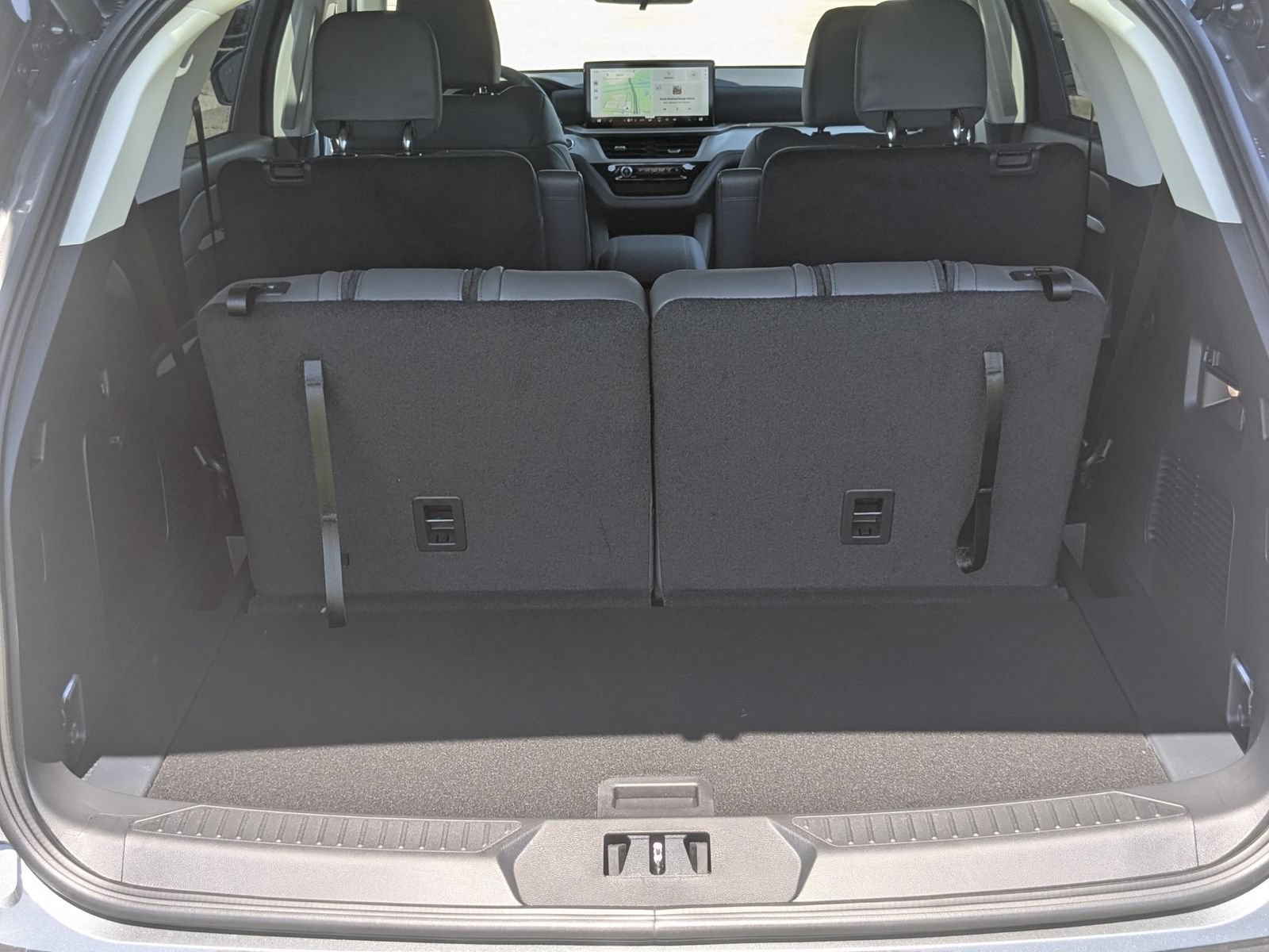 New 2026 Ford Explorer Active w/ Active Comfort Package AWD/4WD image 35
