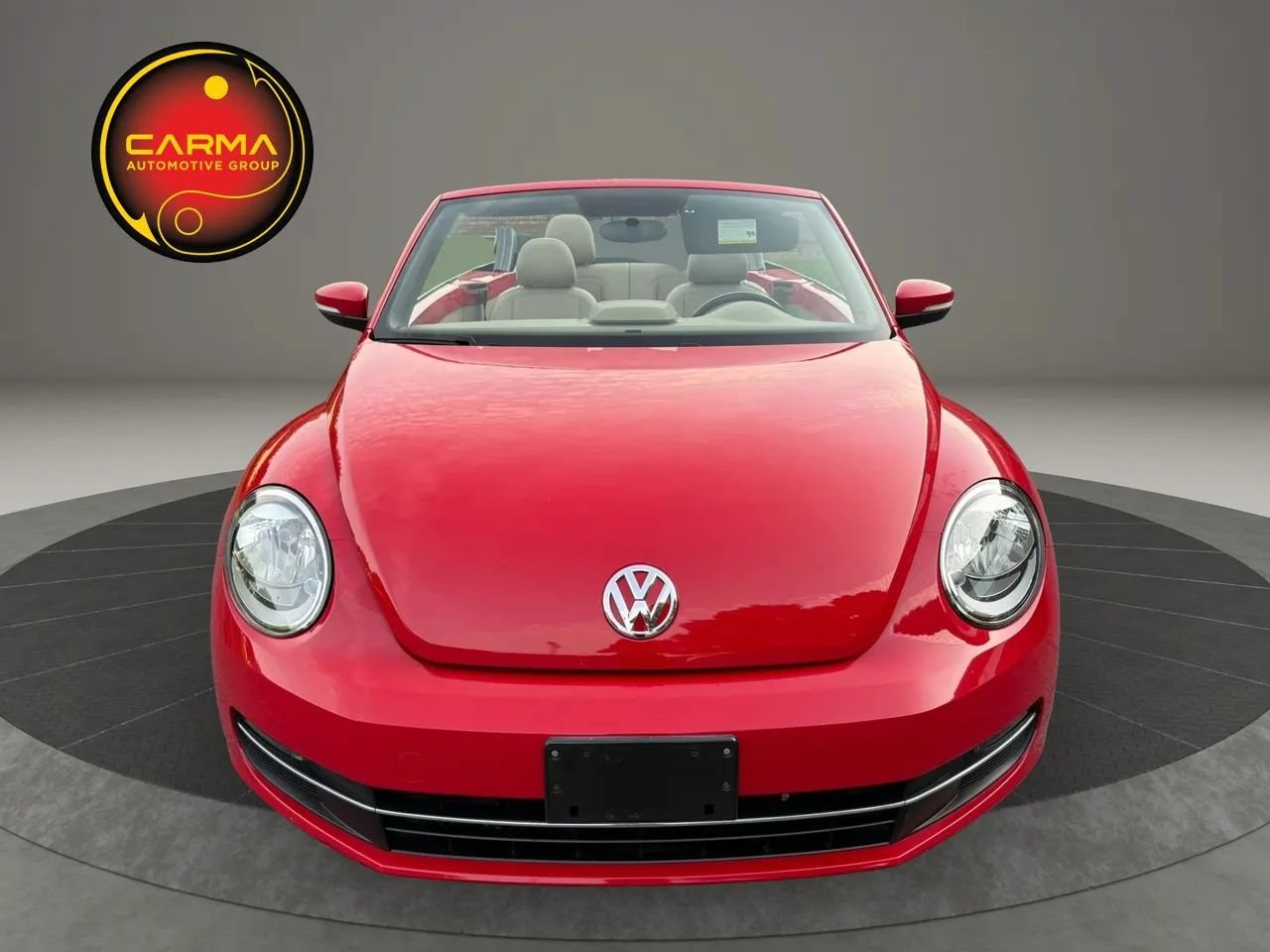 Used 2013 Volkswagen Beetle TDI FWD image 8