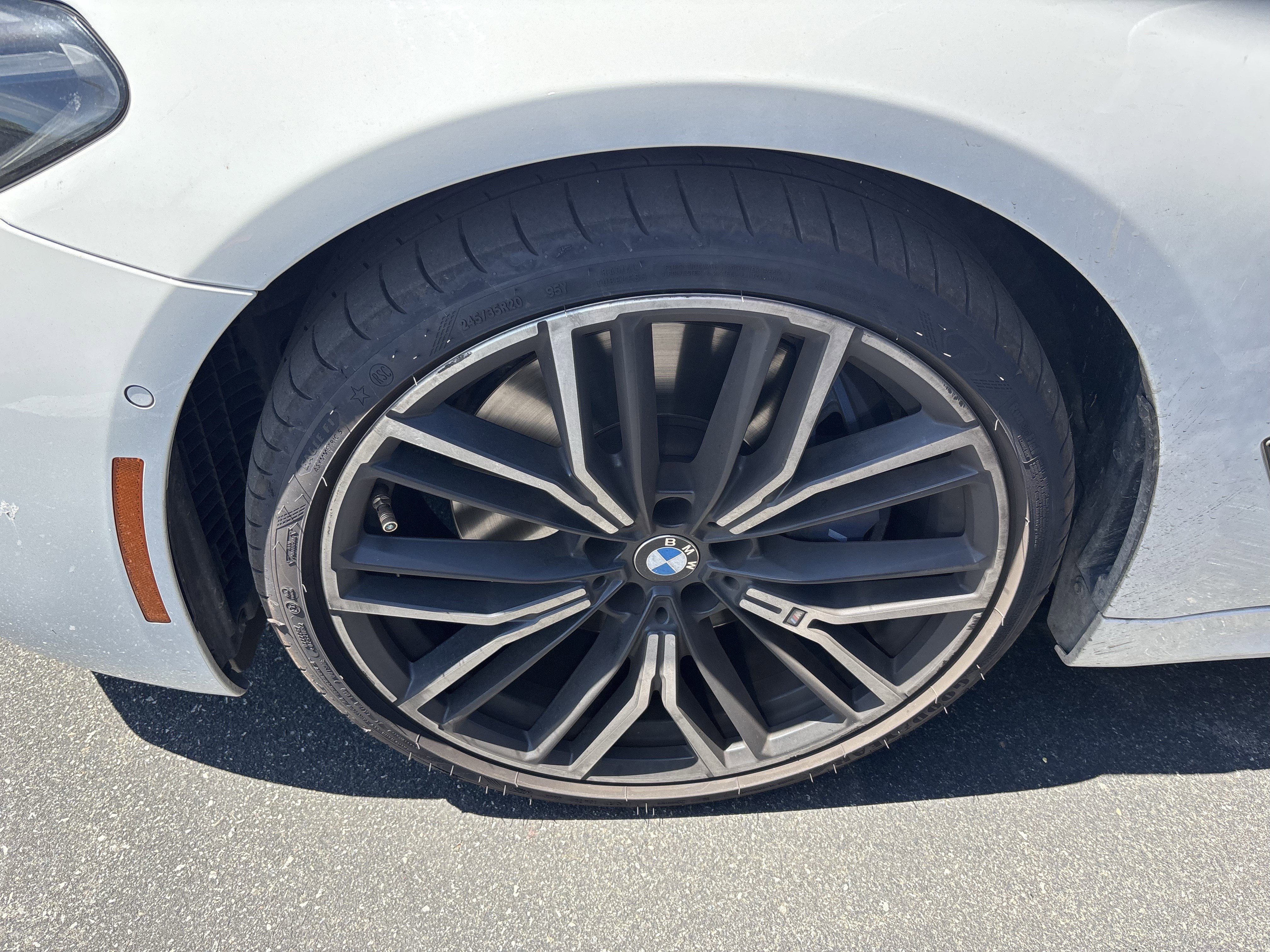 Certified 2023 BMW 540i w/ Executive Package RWD image 34