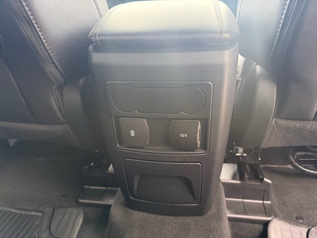 Used 2022 Ford Explorer Limited RWD image 29