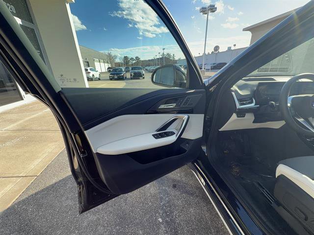 New 2026 BMW X1 xDrive28i w/ Technology Package image 6