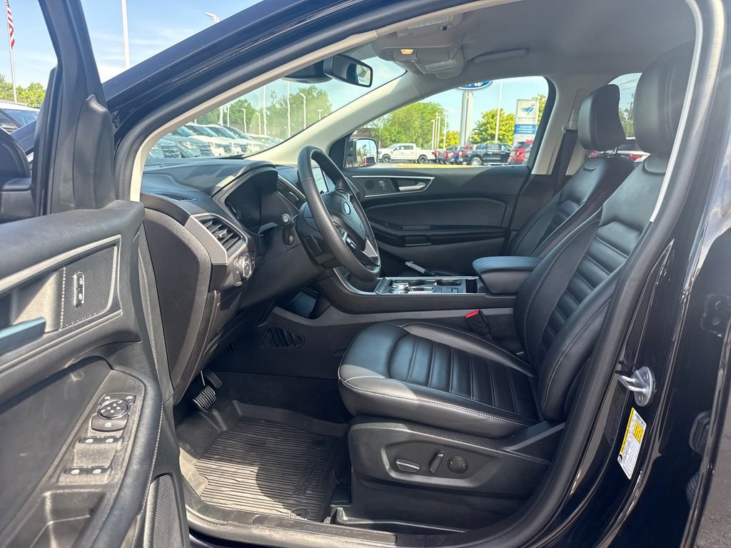 Used 2022 Ford Edge SEL w/ Convenience Package AWD/4WD image 23