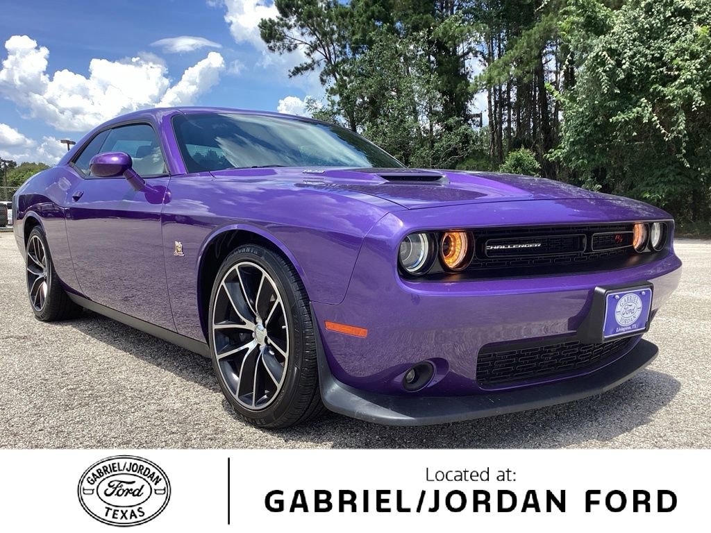 Used 2016 Dodge Challenger R/T Scat Pack w/ Leather Interior Group RWD video 1