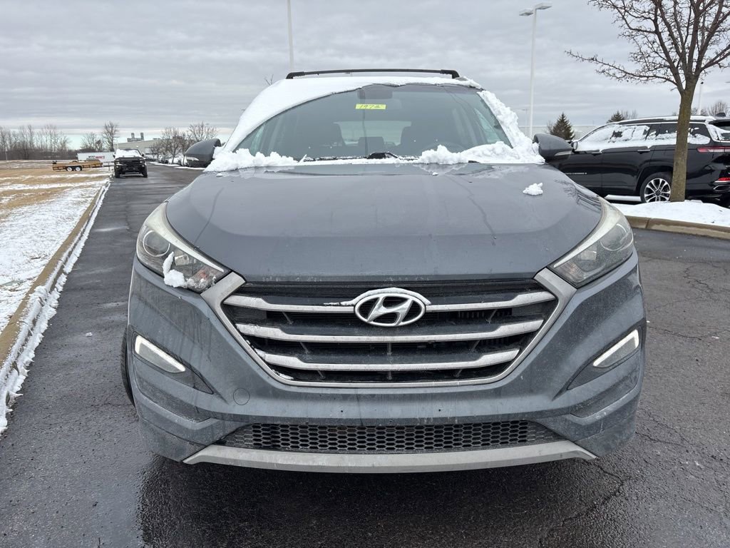 Used 2017 Hyundai Tucson Sport w/ Cargo Package image 2