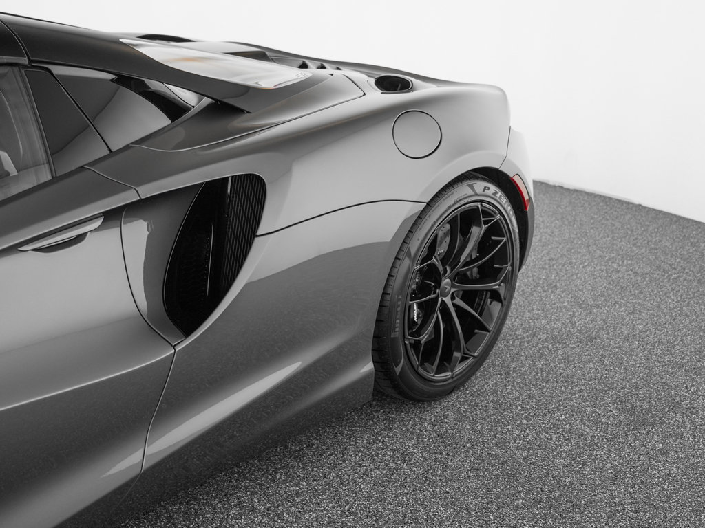 New 2026 McLaren Artura Spider RWD image 34