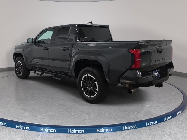 Certified 2025 Toyota Tacoma TRD Sport AWD/4WD image 7