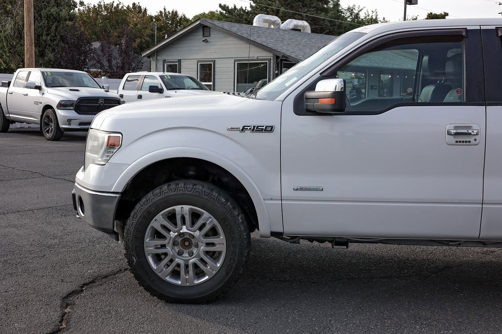 Used 2014 Ford F150 Lariat w/ Equipment Group 502A Luxury AWD/4WD image 7