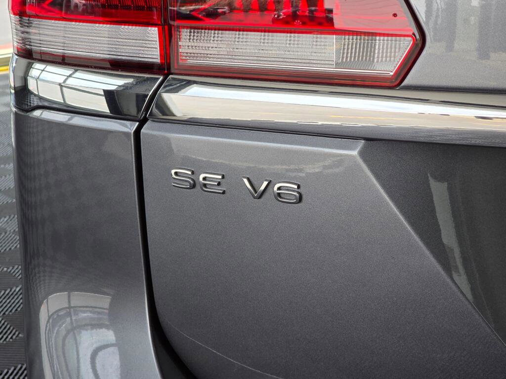 Used 2023 Volkswagen Atlas SE w/ Panoramic Sunroof Package image 14