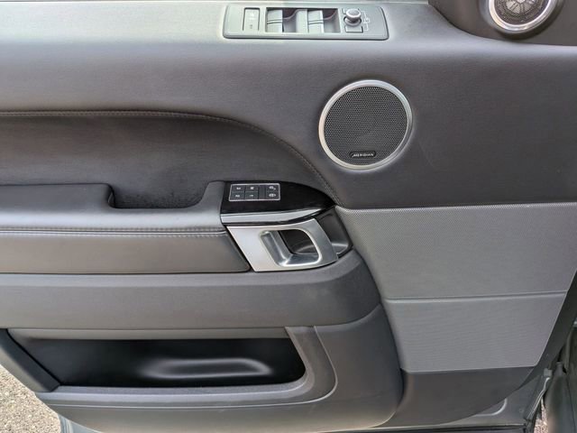 Used 2016 Land Rover Range Rover Sport HSE image 15