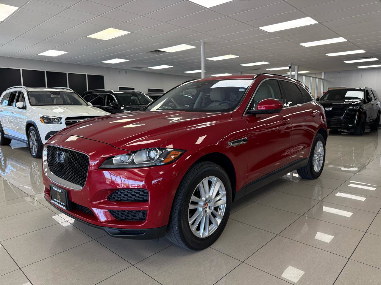 Used 2019 Jaguar F-PACE Prestige AWD/4WD image 8