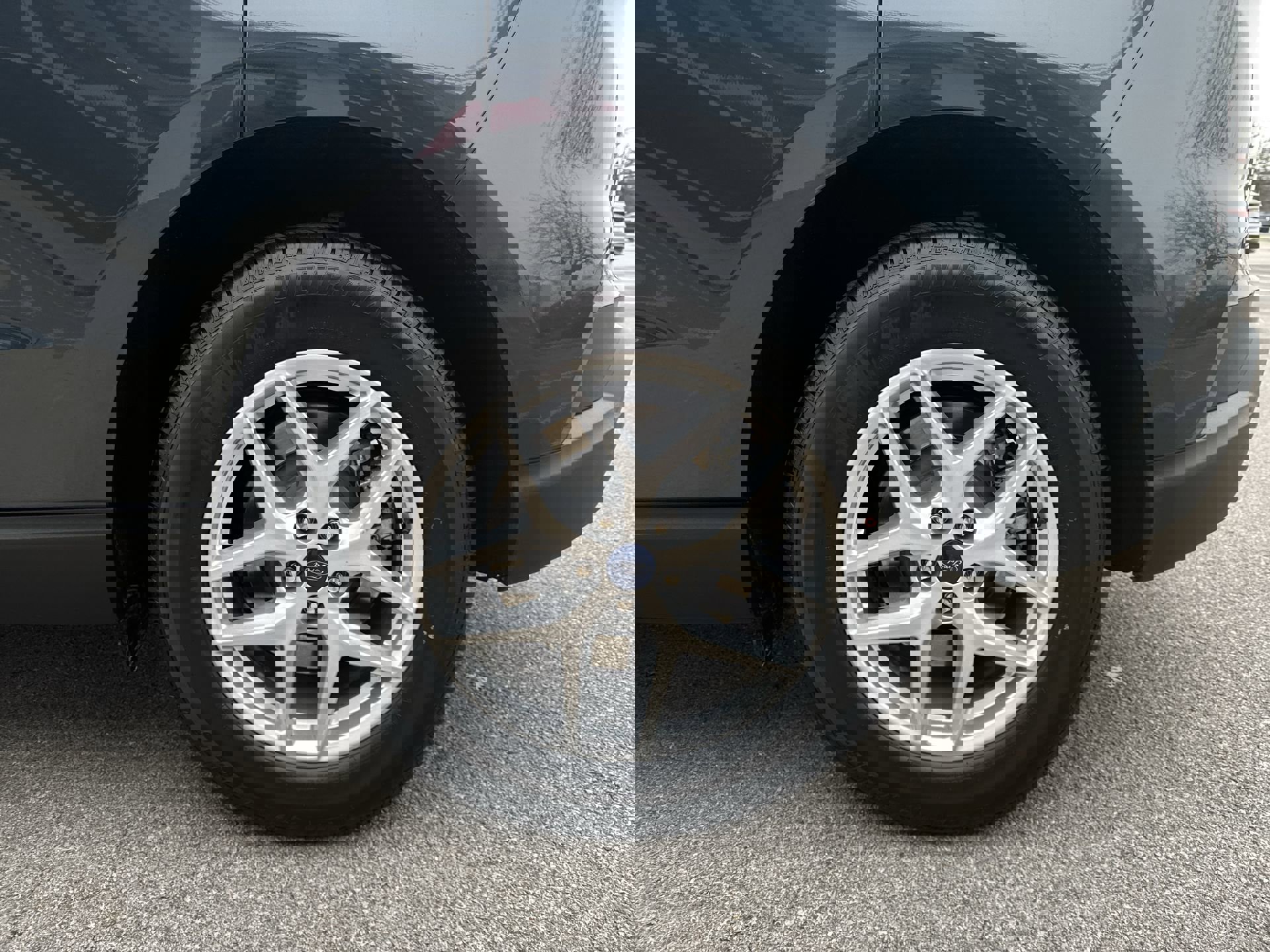 Used 2022 Ford Edge SEL w/ Convenience Package image 33