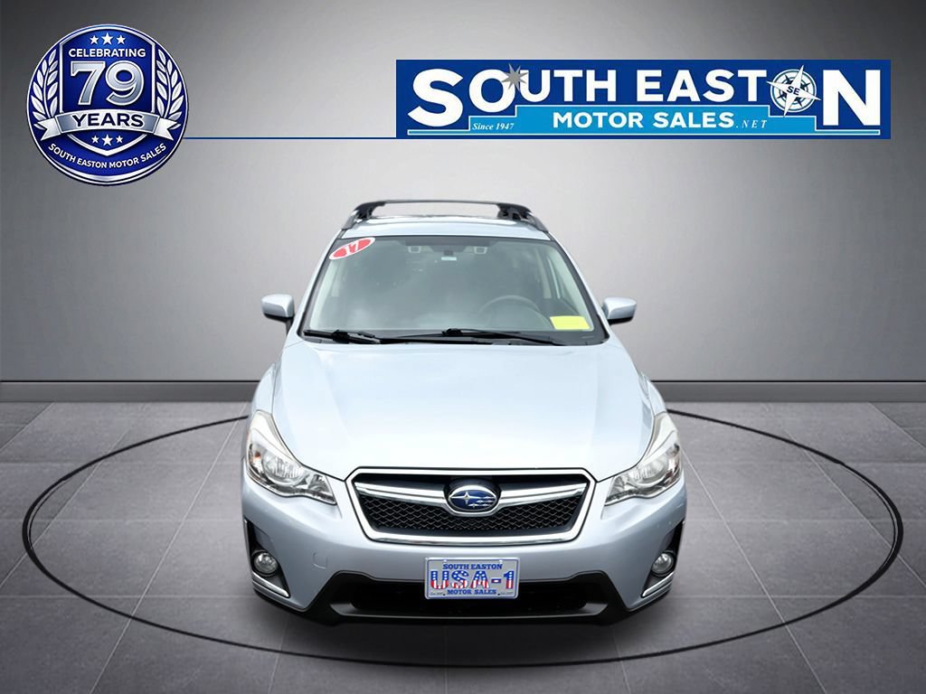 Used 2017 Subaru Crosstrek 2.0i Premium AWD/4WD image 3