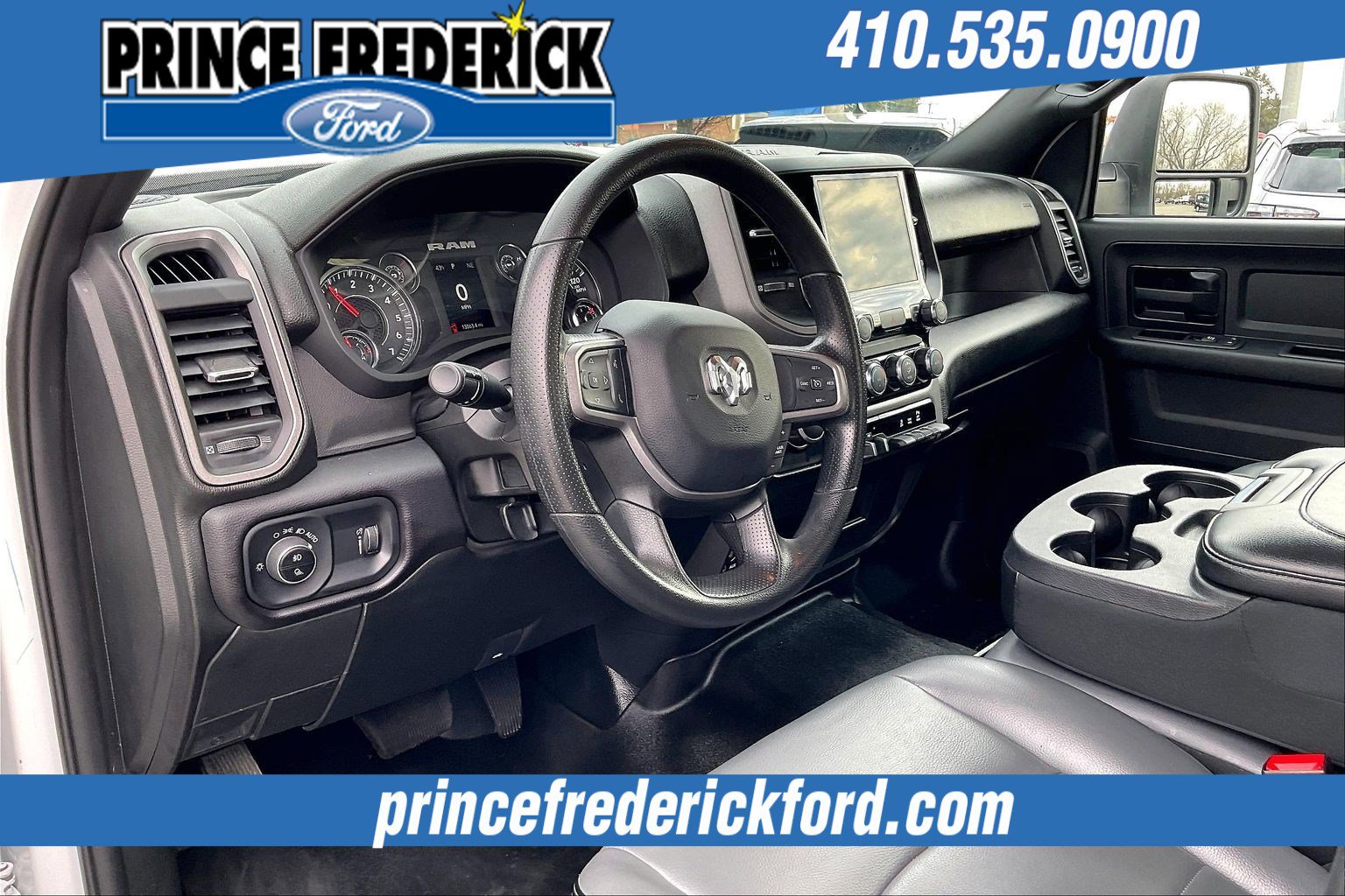 Used 2024 RAM 3500 Tradesman w/ Convenience Group image 13