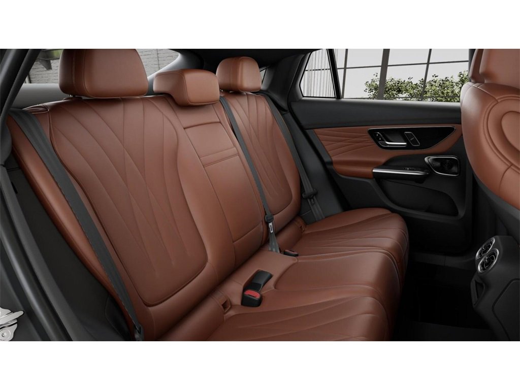 New 2025 Mercedes-Benz GLC 63 AMG S image 5