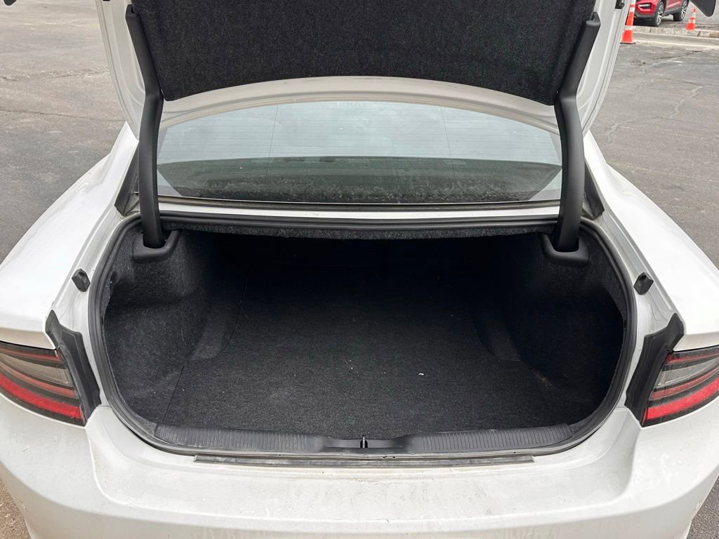 Used 2023 Dodge Charger SXT w/ Blacktop Package image 16