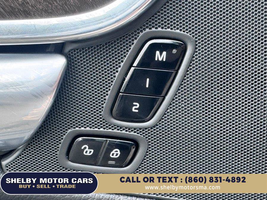 Used 2018 Volvo V90 T6 Cross Country w/ Convenience Package AWD/4WD image 11