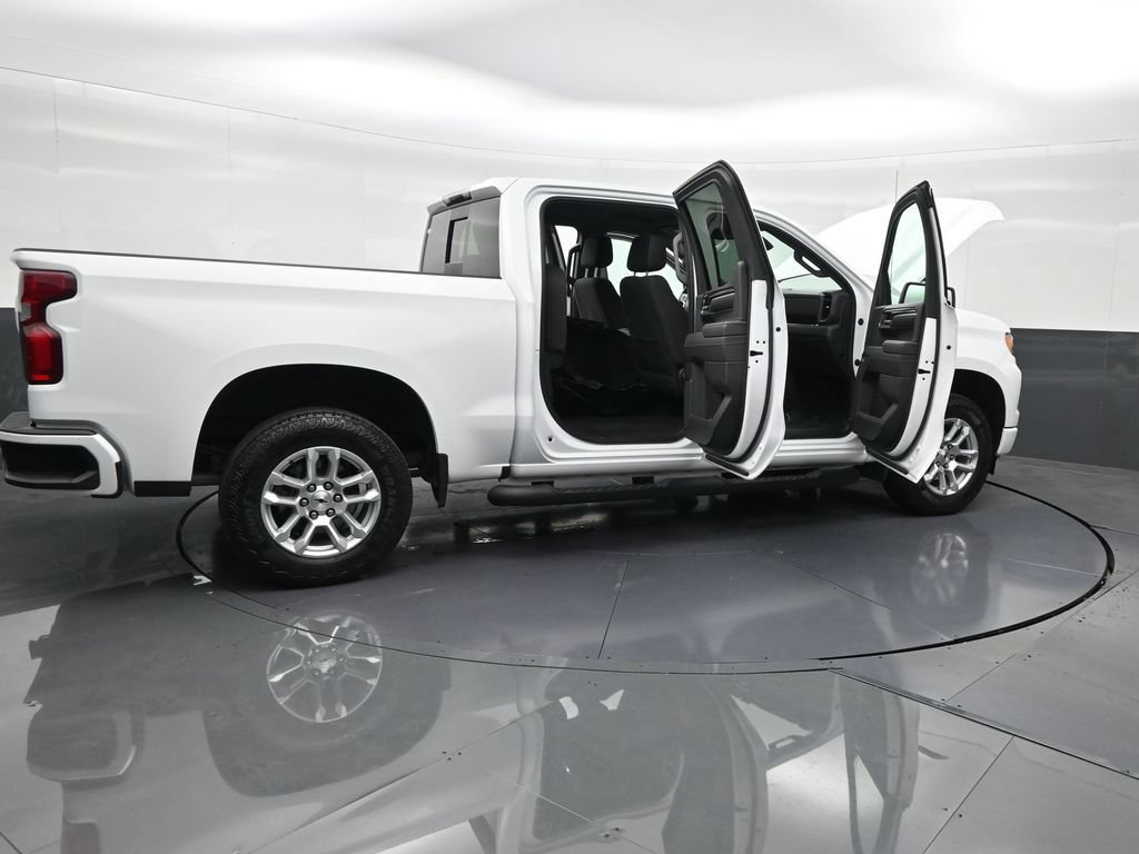 Used 2023 Chevrolet Silverado 1500 RST AWD/4WD image 31