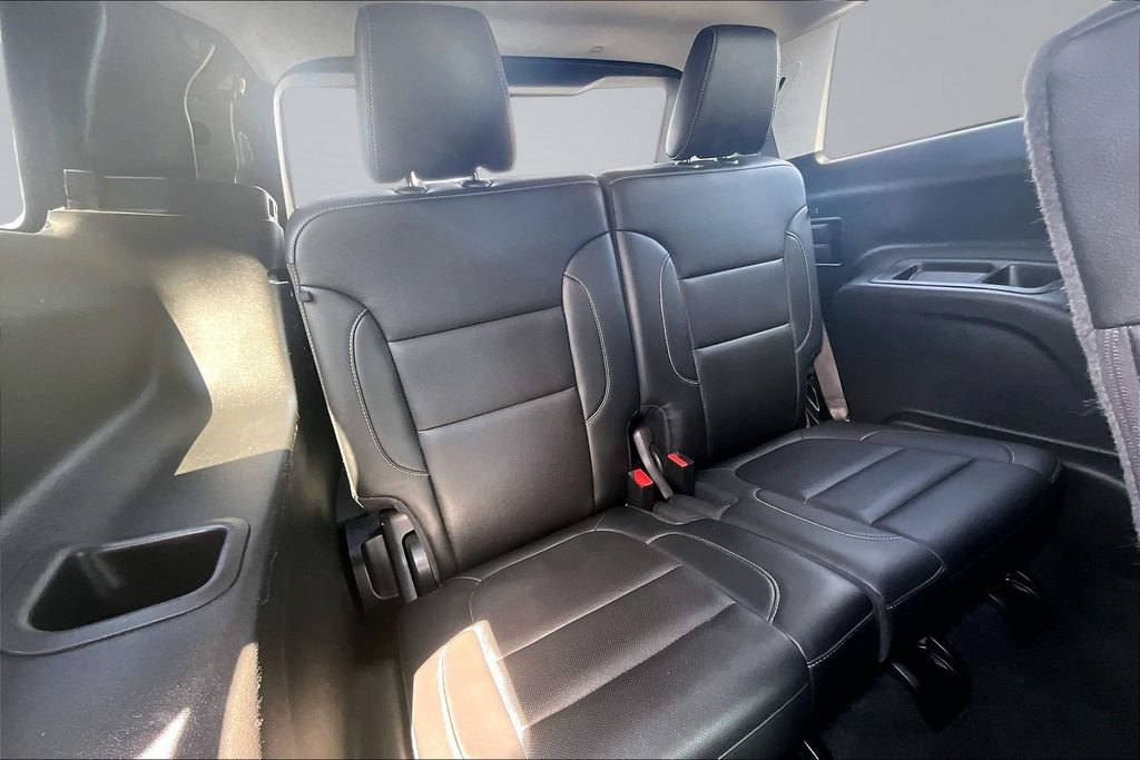 Used 2023 GMC Acadia SLT AWD/4WD image 26