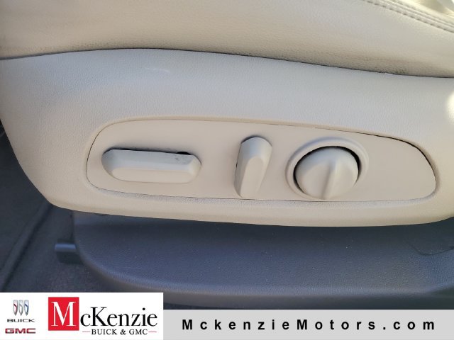 Used 2019 GMC Acadia Denali w/ Technology Package FWD image 7