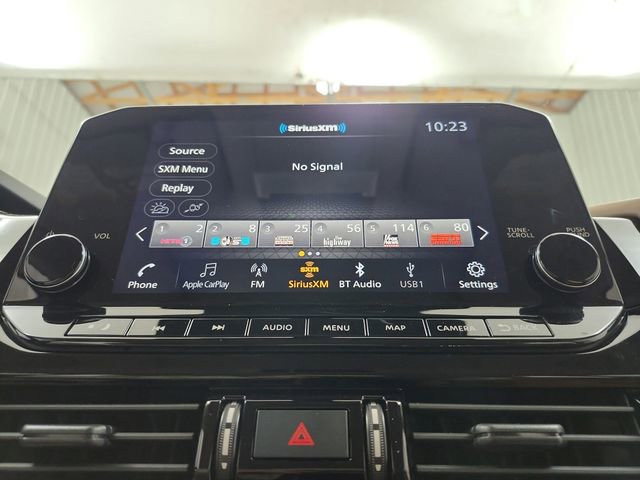 Used 2023 Nissan Pathfinder Platinum w/ Black Appearance Package image 31