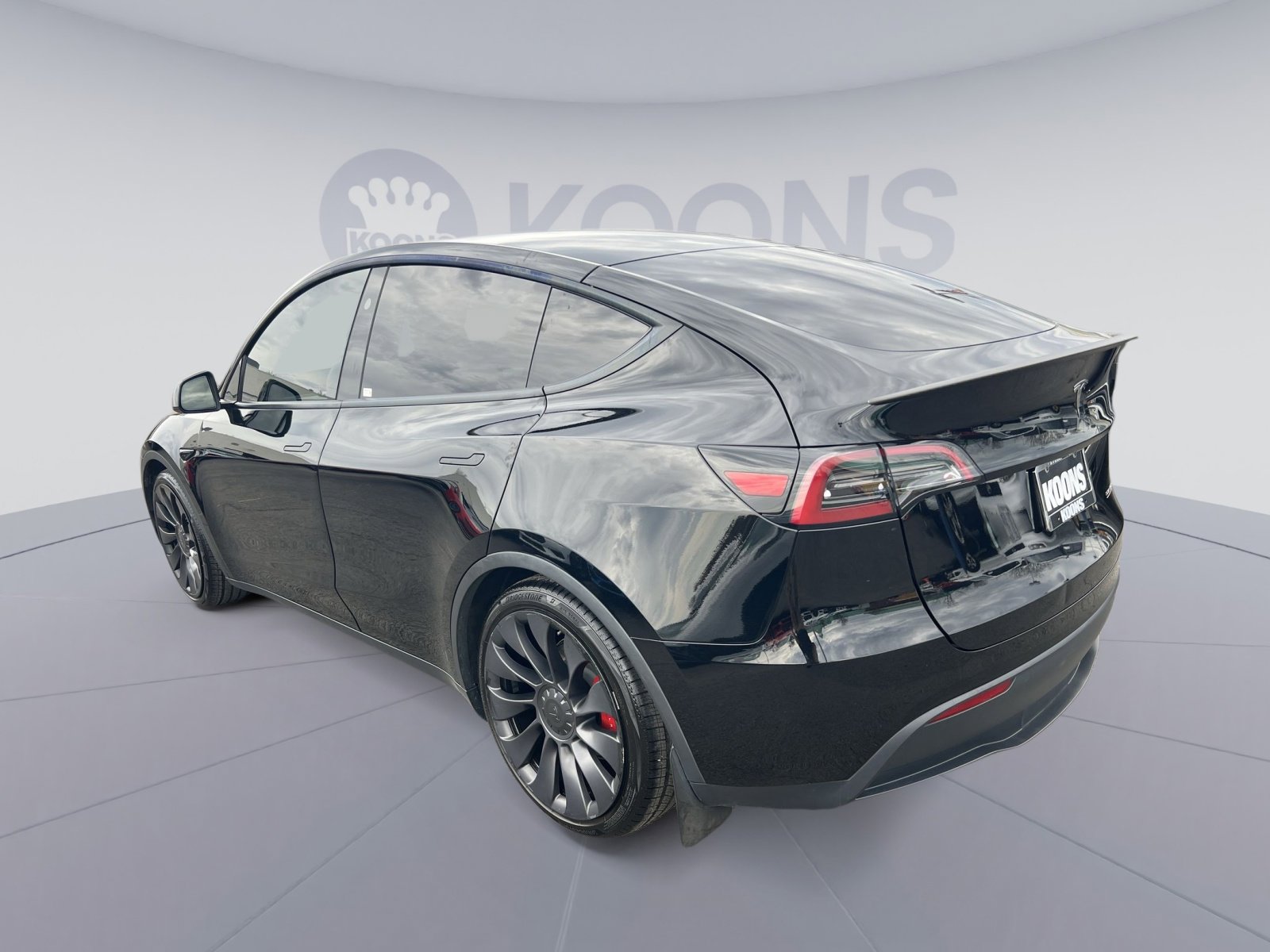 Used 2024 Tesla Model Y Performance image 4