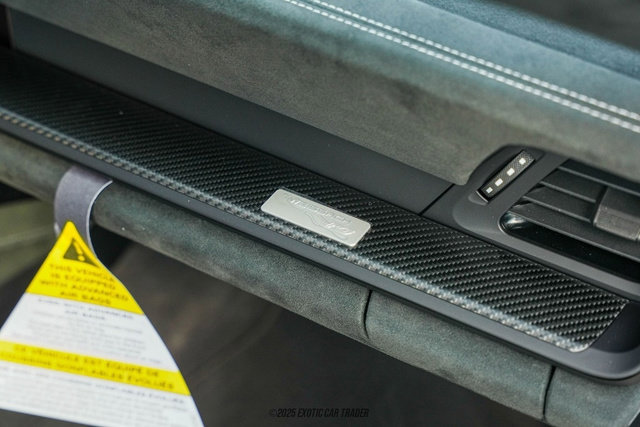 Used 2025 Porsche 911 GT3 RS image 29