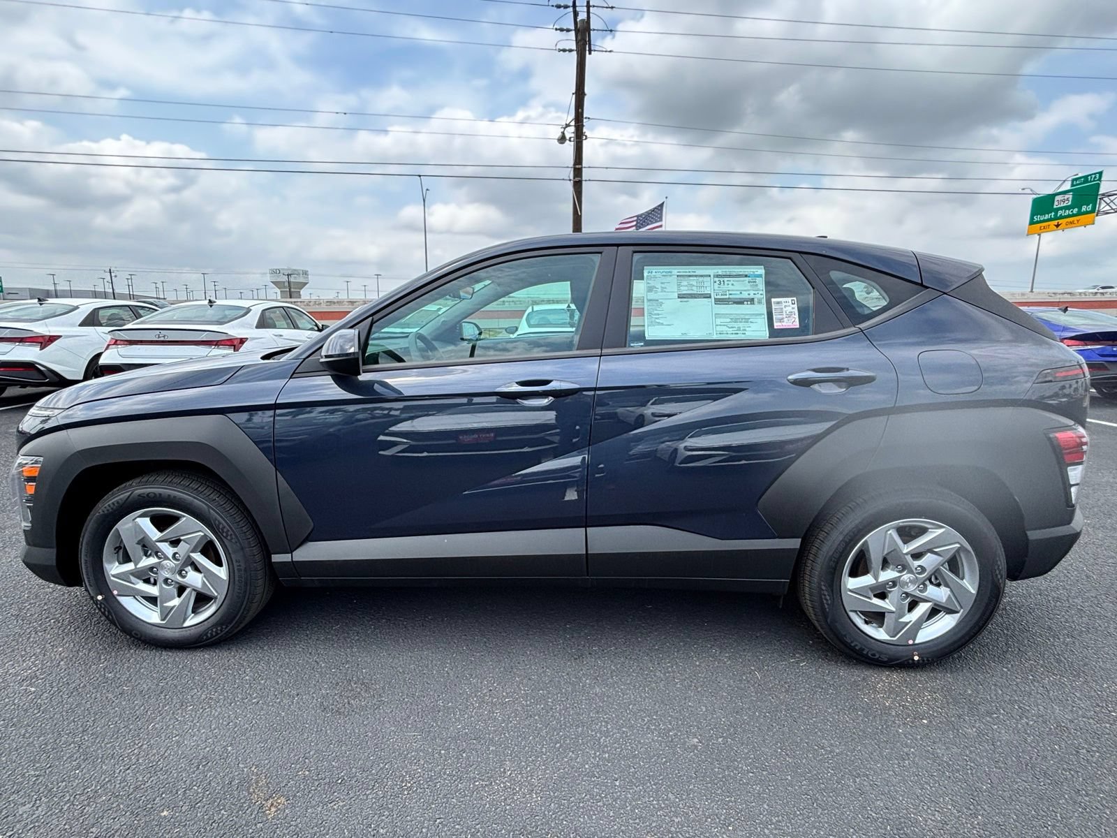 New 2026 Hyundai Kona SE FWD image 5