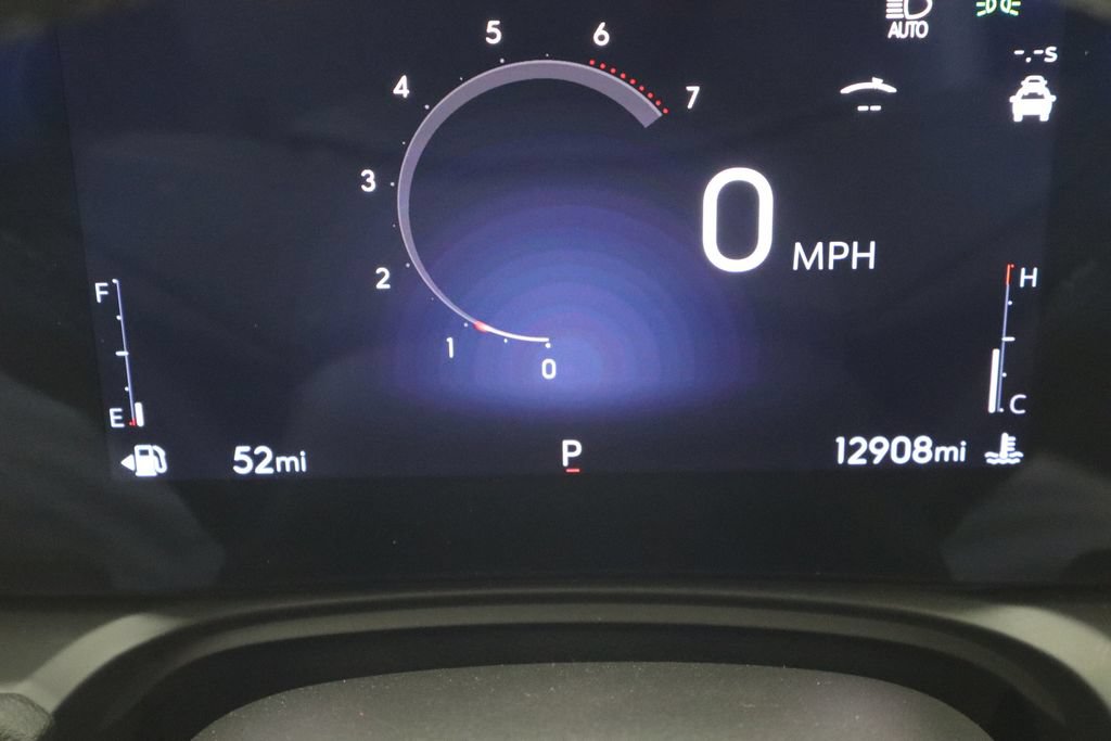 Used 2025 Buick Encore GX Sport Touring w/ Advanced Technology Package FWD image 8